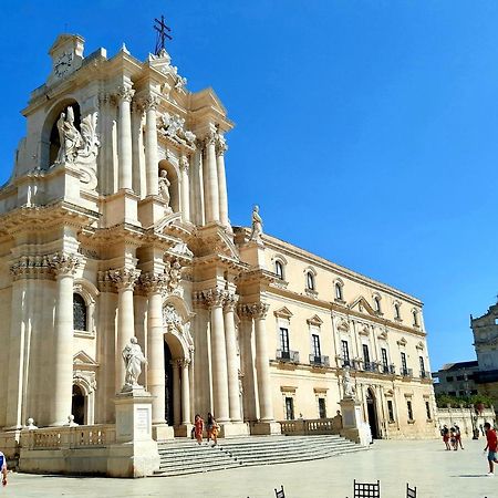 Elegante Appartamento In Palazzo Storico Ortigia سيراكوزا المظهر الخارجي الصورة