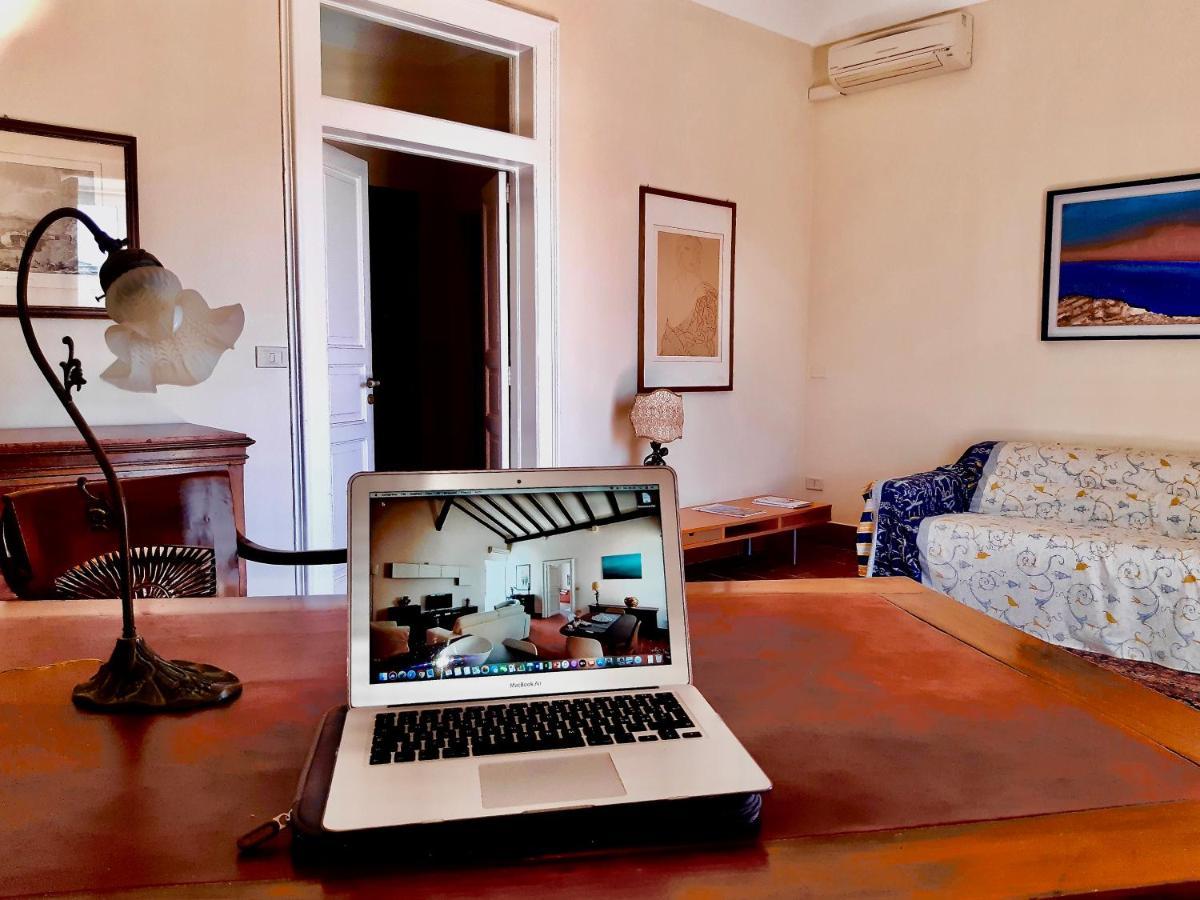 Elegante Appartamento In Palazzo Storico Ortigia سيراكوزا المظهر الخارجي الصورة