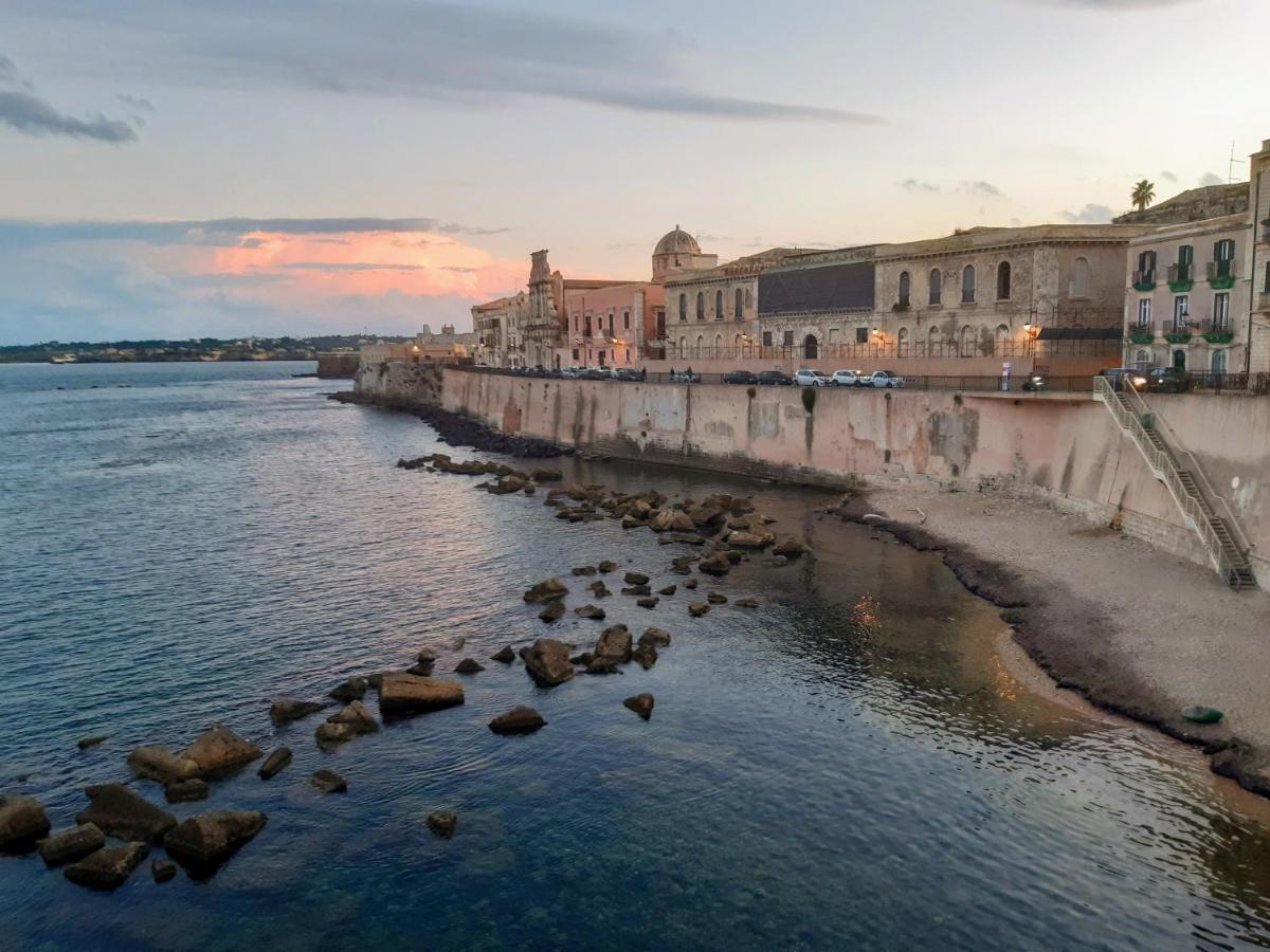 Elegante Appartamento In Palazzo Storico Ortigia سيراكوزا المظهر الخارجي الصورة