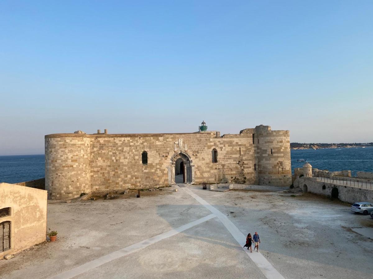 Elegante Appartamento In Palazzo Storico Ortigia سيراكوزا المظهر الخارجي الصورة