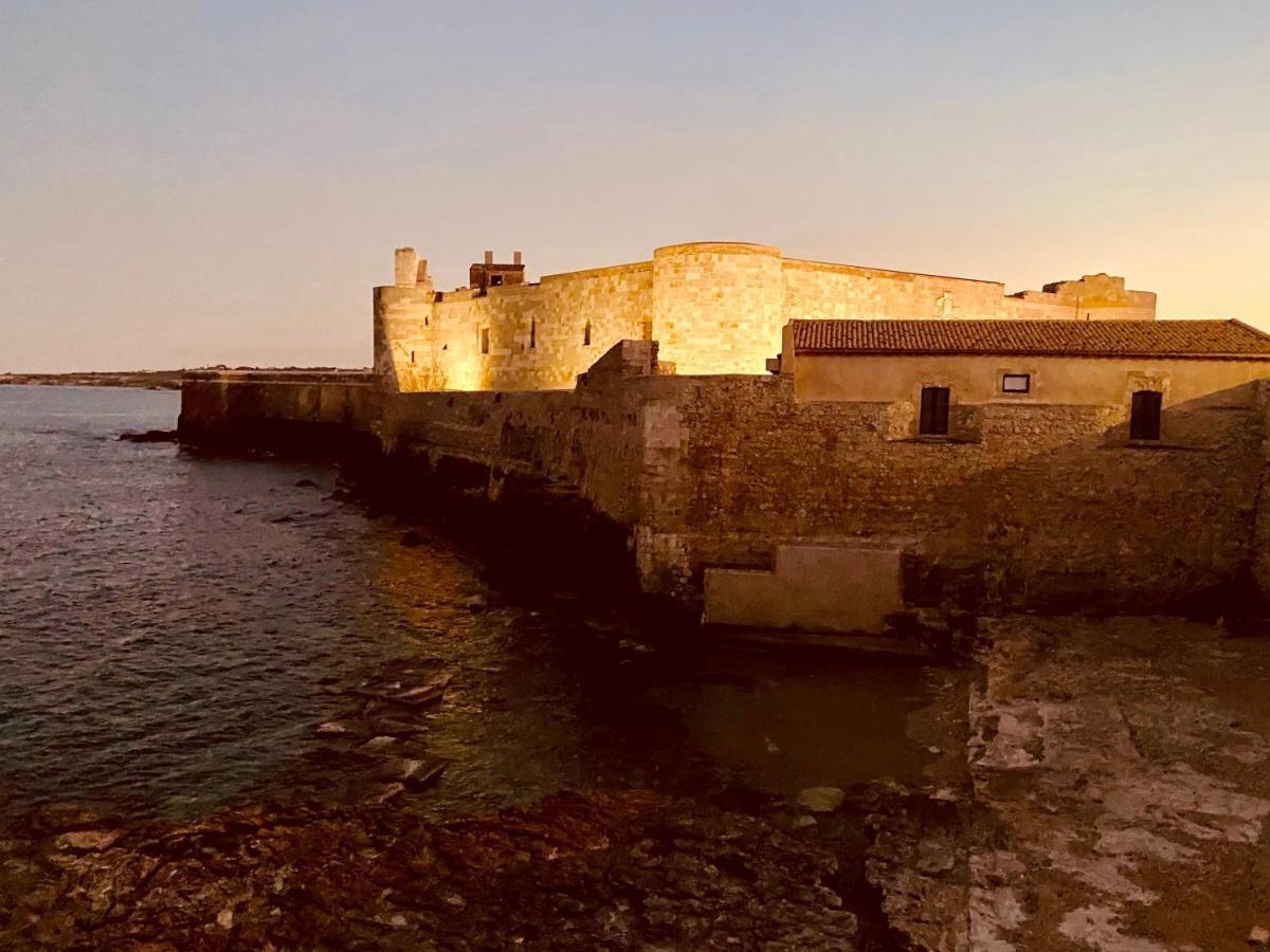 Elegante Appartamento In Palazzo Storico Ortigia سيراكوزا المظهر الخارجي الصورة